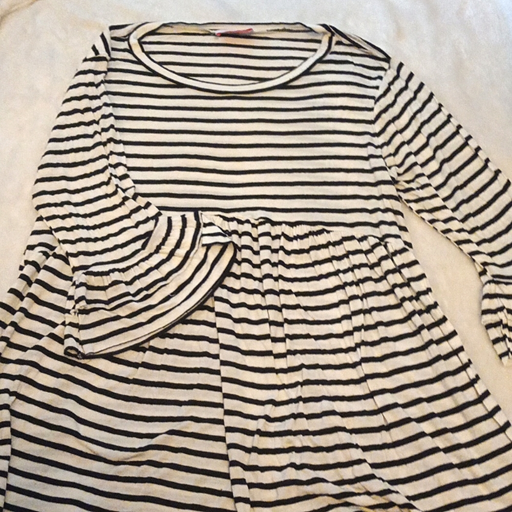 Pink Lily Black & White Striped Shirt, Medium